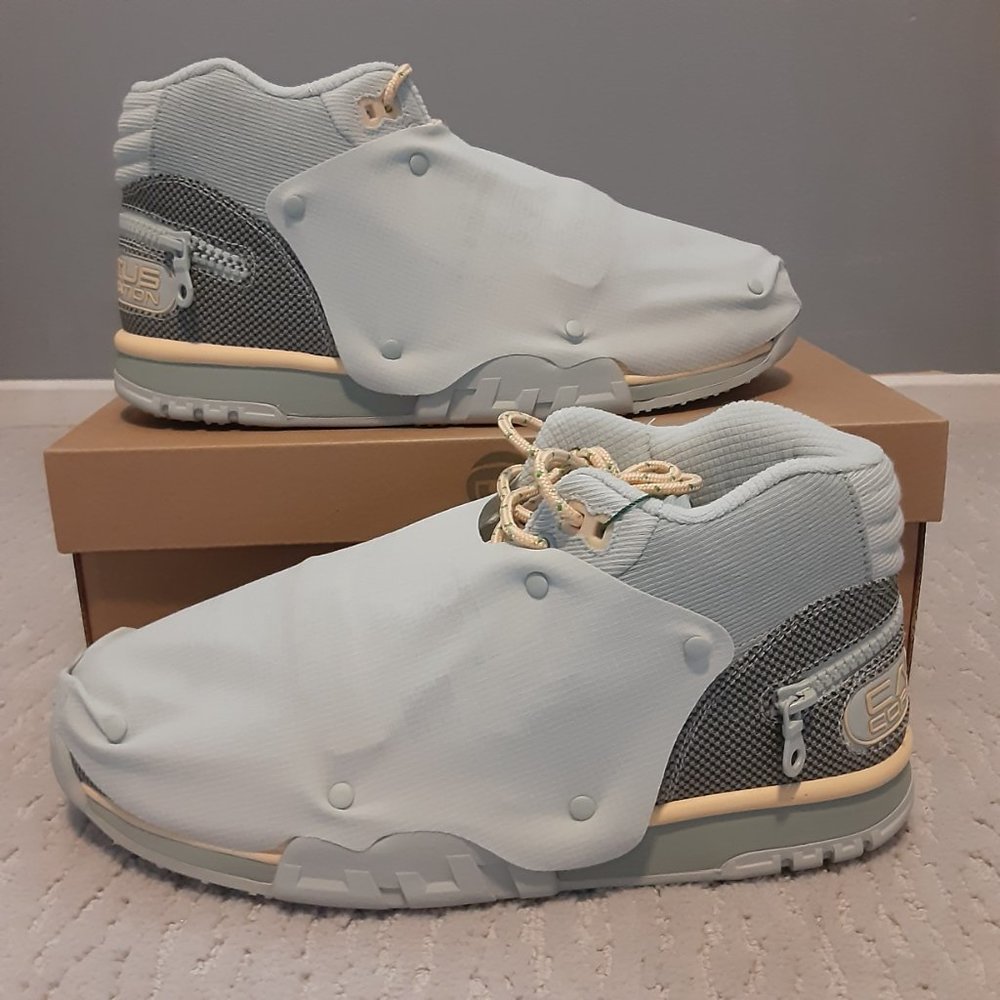 SIZE 11.5 - Travis Scott Nike Air Trainer 1 SP Grey Haze - DR7515-001 - NEW!!